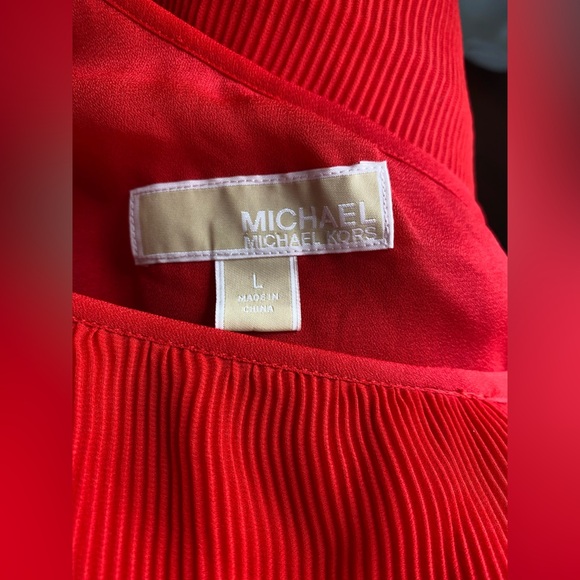 Michael Kors Elegant Scarlet Red One-Shoulder Dress - Picture 4 of 11